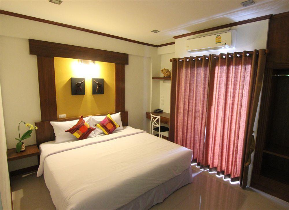 Cozytel Chiangmai Chiang Mai Exterior foto