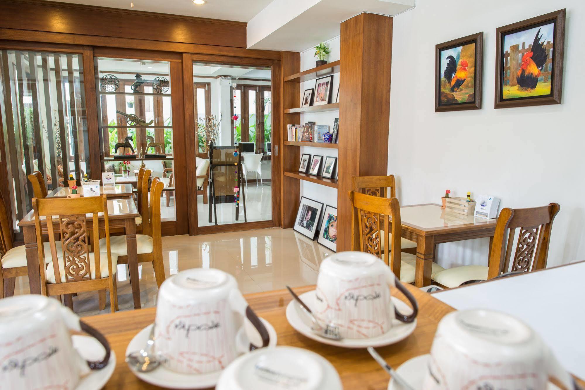 Cozytel Chiangmai Chiang Mai Exterior foto